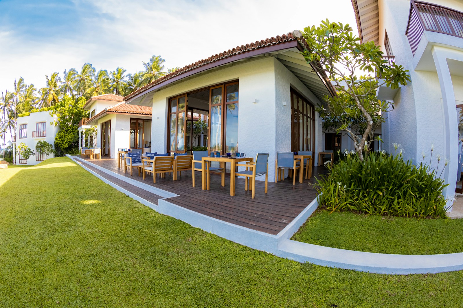 Garden terrace at Kumu Beach in Sri Lanka