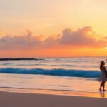 Pareja disfrutando de un romántico atardecer en la playa juntos.