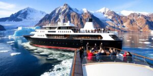Read more about the article How to Choose the Right Luxury Expedition Cruise for Your Travel Style