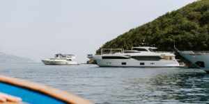 Read more about the article Mega Yacht or Private Island: Which Ultimate Experience Fits You Best?
