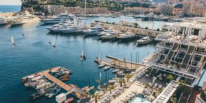 Read more about the article How to Choose a Full World Cruise Designed for Elite Travelers