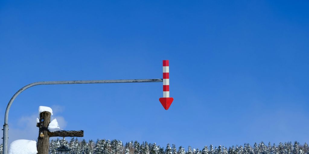You are currently viewing Heli-Ski with Ex-Olympians: Where to Train and Stay in Five-Star Comfort