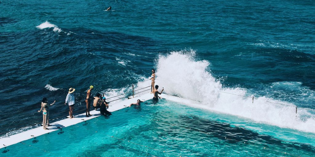 You are currently viewing Luxury Surf Coaching in the Maldives: Private Breaks and Boat Access