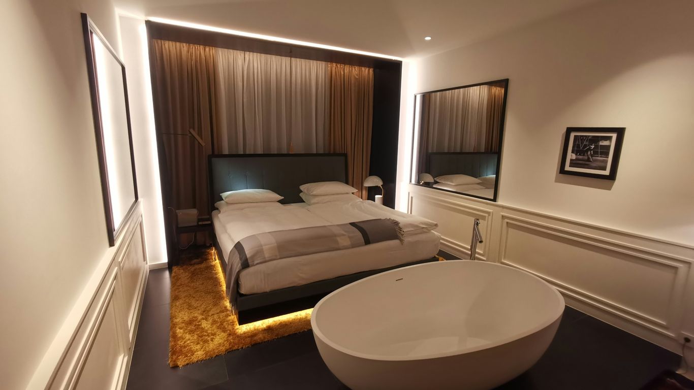 You are currently viewing Tokyo’s Flagship Hotel Suites: Privacy