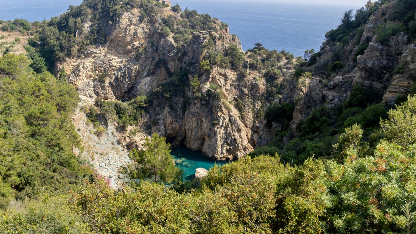 Read more about the article Mallorca Serra Villas with Private Trails and Chef Patisserie