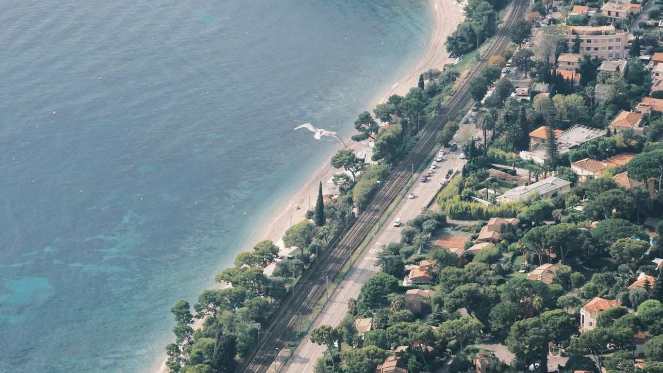 You are currently viewing Costa Smeralda Villas with Heli-Transfer and Beach Clubs