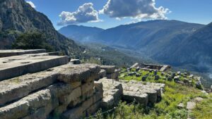 Read more about the article Peru Sacred Valley Villas with Shamanic Blessing Access