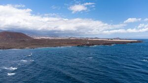 Read more about the article GalÃ¡pagos Private Yachts with Park Permits and Guides