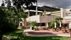 Read more about the article Mexico Punta Mita Villas with Beach Clubs and Chef Teams